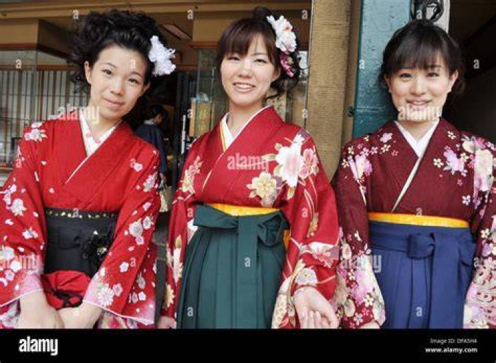 光と影の“街の記録”『新潟美少女図鑑』が映す、新潟の素顔